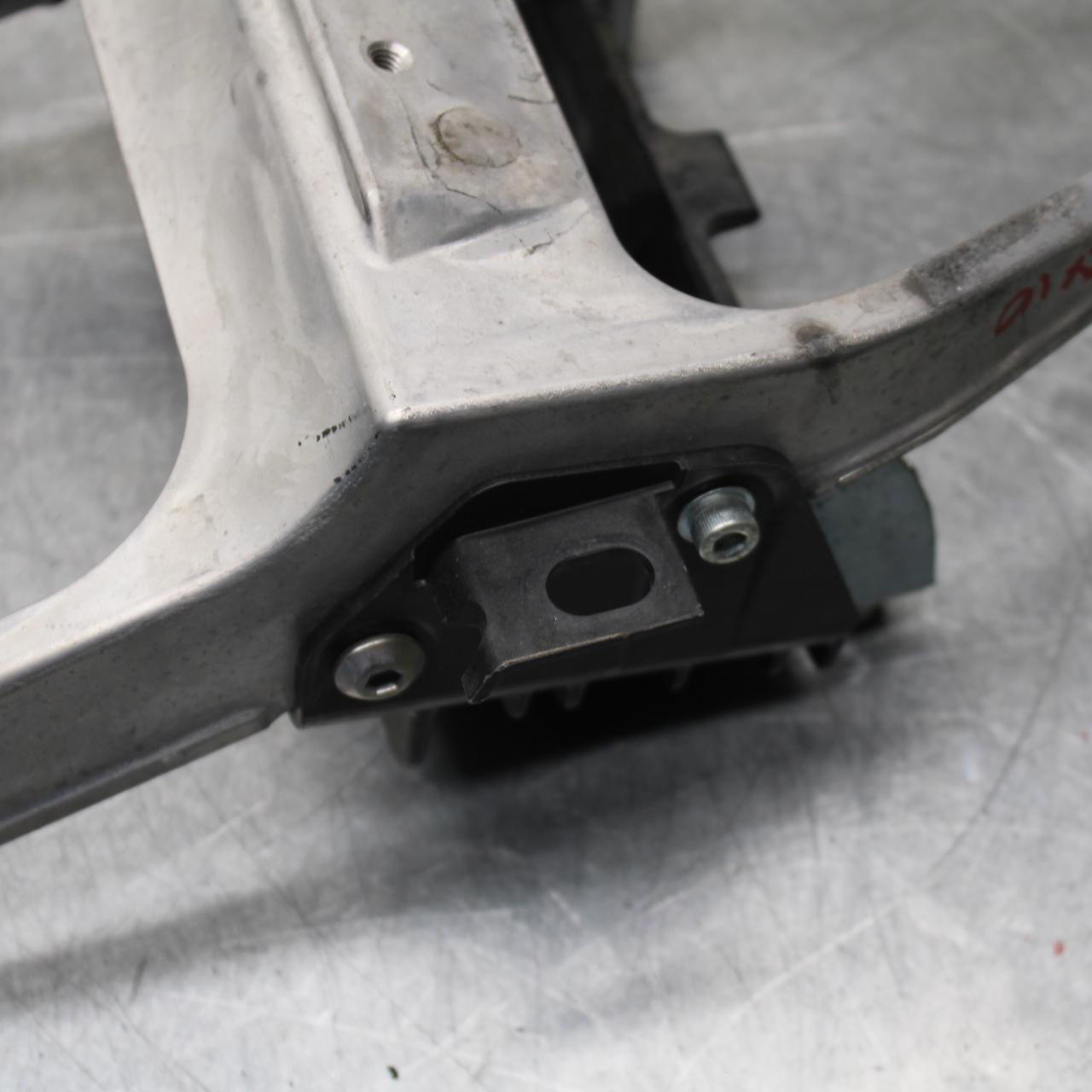 2008 Kawasaki Ninja ZX10R ZX1000E REAR SUBFRAME BACK SUB FRAME BB648