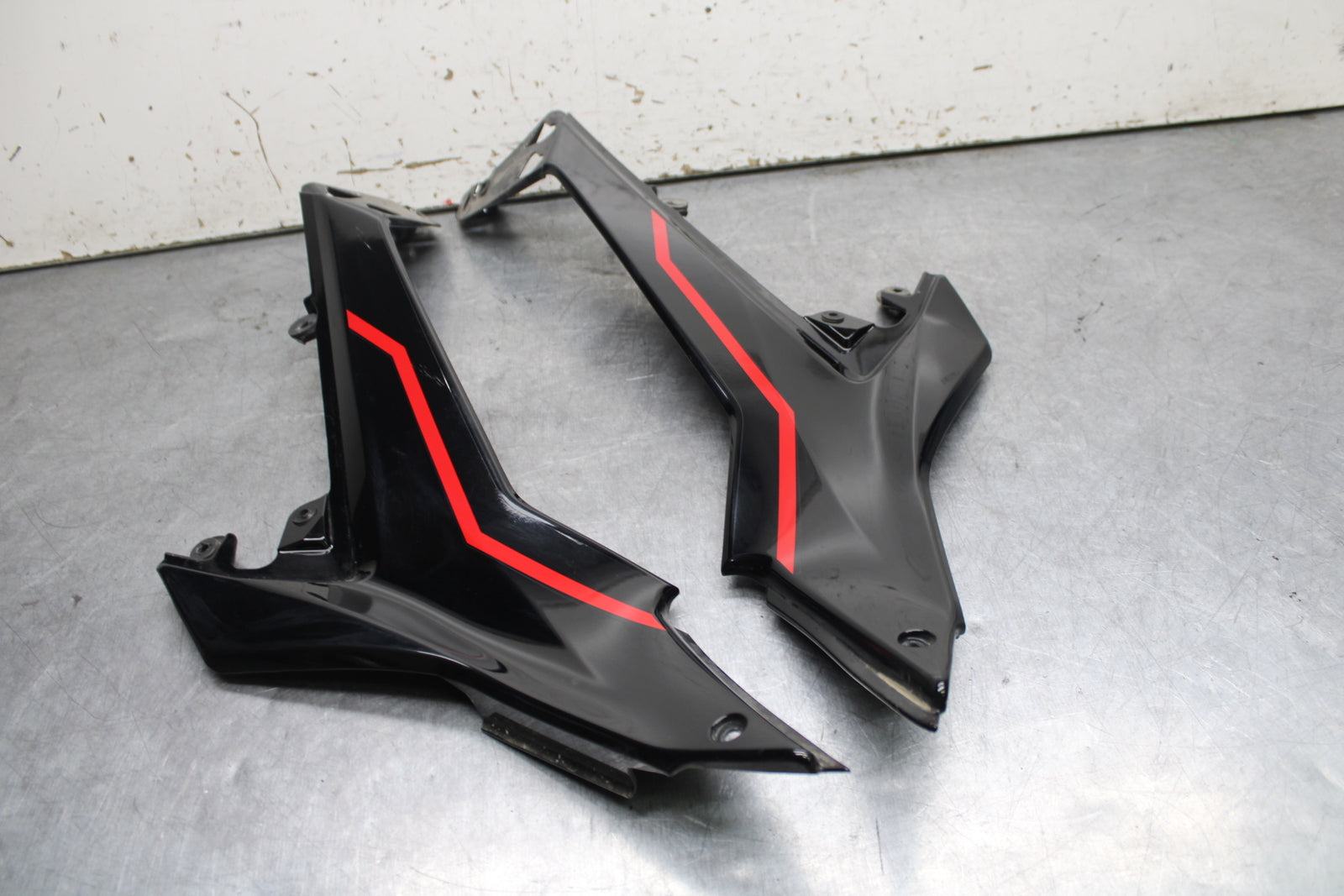 18-24 KAWASAKI NINJA 650 RIGHT LEFT GAS FUEL TANK PANELS COVERS TRIM SET  BB725