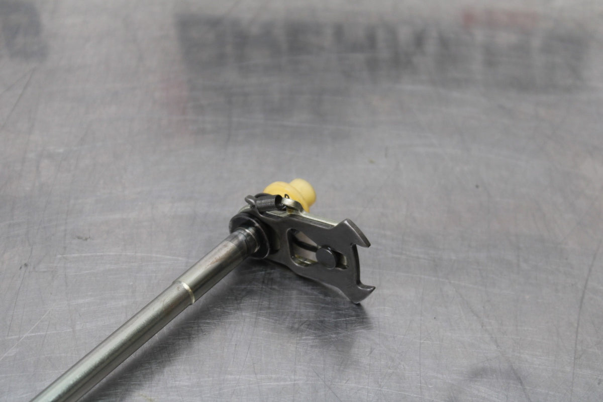 15 APRILIA RSV4 FACTORY APRC ABS SHIFTER SHIFT SHAFT BB901