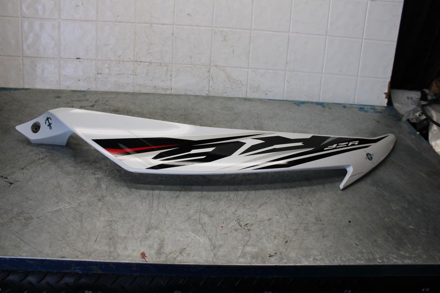 08-16 YAMAHA YZF R6 RIGHT LOWER MID UPPER SIDE FAIRING COWL  BB431