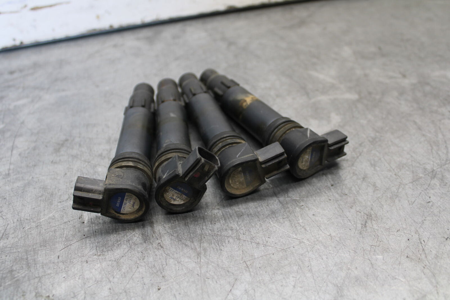 05-06 HONDA CBR600RR IGNITION COILS COIL SPARK PLUG CAPS 30700-MEE-641 BB655