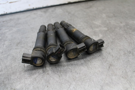 05-06 HONDA CBR600RR IGNITION COILS COIL SPARK PLUG CAPS 30700-MEE-641 BB655