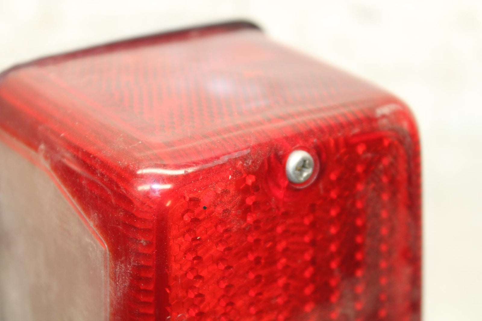 1979 Yamaha XS1100 TAILLIGHT REAR TAIL BRAKE LIGHT 1A0-84711-60-00 BB572