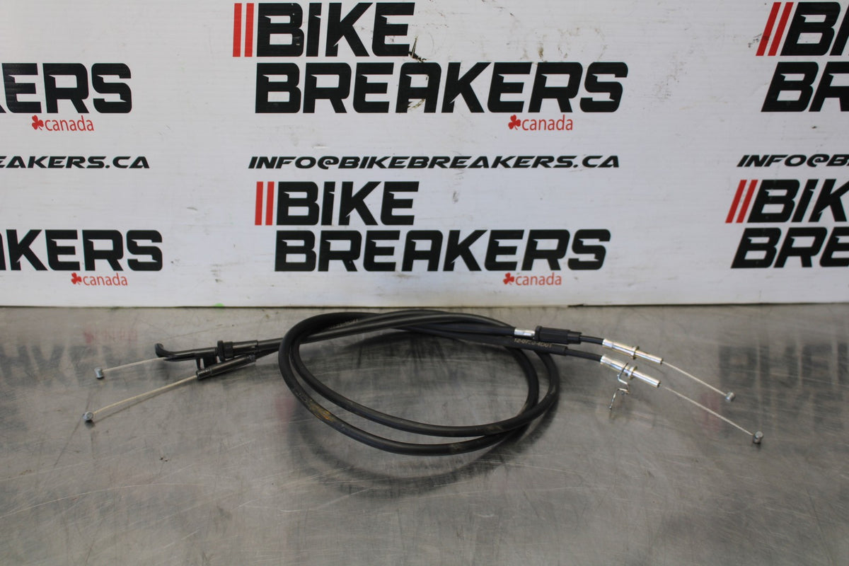 24-25 KAWASAKI ELIMINATOR 450 THROTTLE CABLES LINES BB869