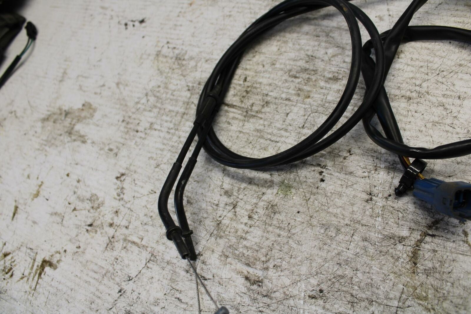 07-09 KAWASAKI VERSYS 650 RIGHT  HANDLE KILL OFF START SWITCH SWITCHES BB302