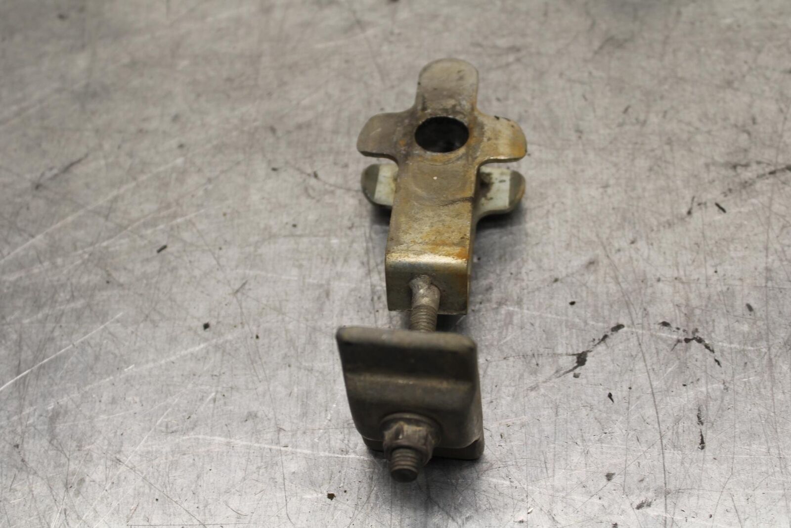 1988 Suzuki Katana 600 GSX600F SWINGARM CHAIN TENSIONER ADJUSTMENT  BB94
