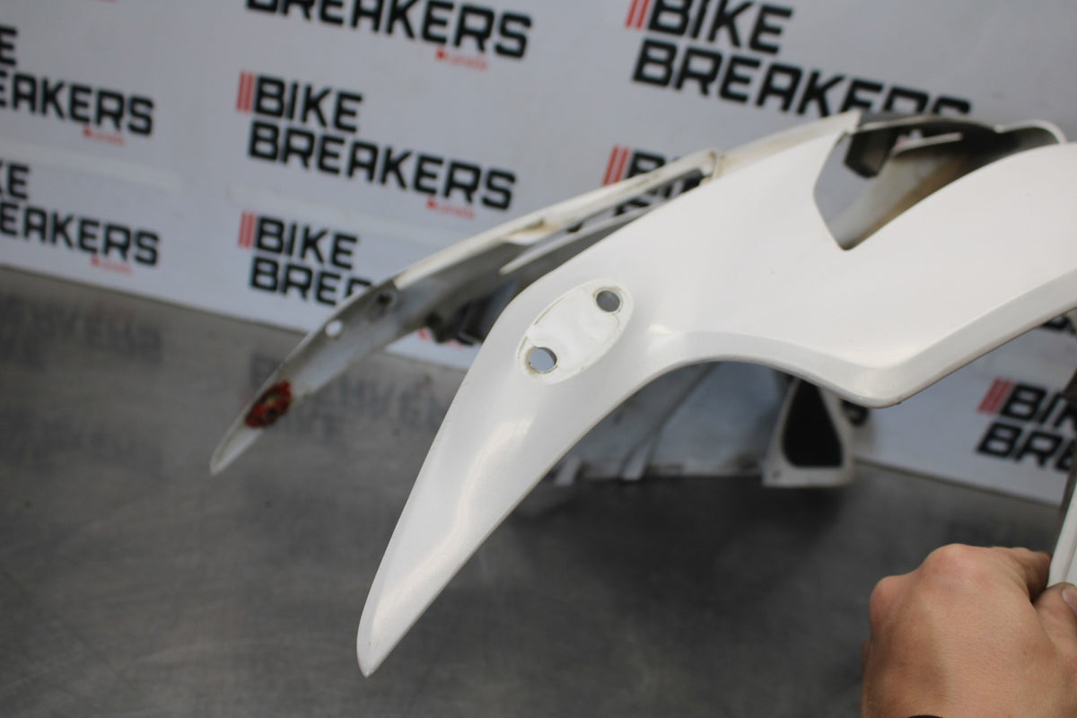 06-07 HONDA INTERCEPTOR 800 VFR800 FRONT UPPER NOSE FAIRING COWL SHROUD BB917