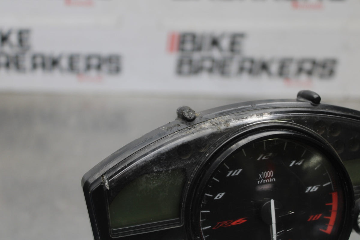 08-16 YAMAHA YZF R6 SPEEDO TACH GAUGES DISPLAY CLUSTER SPEEDOMETER BB929