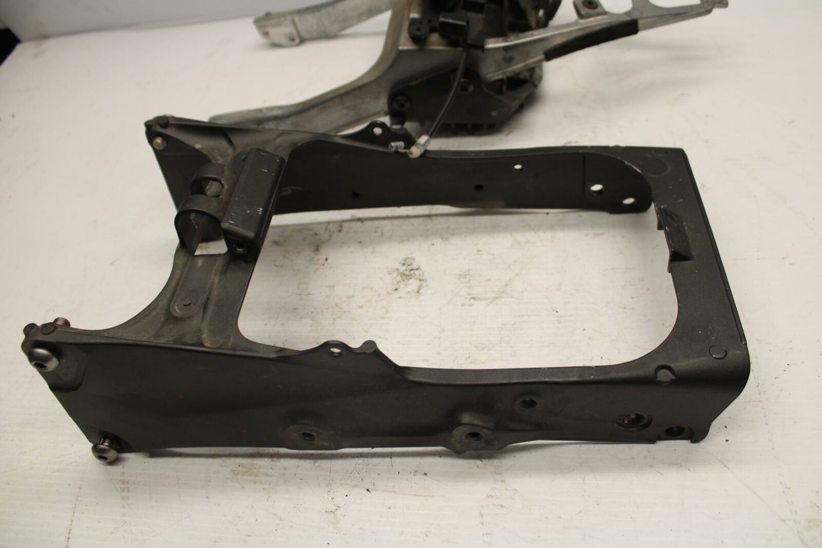13-18 KAWASAKI NINJA ZX6R REAR BACK TAIL SUBFRAME SUB FRAME 32160-0398 BB240