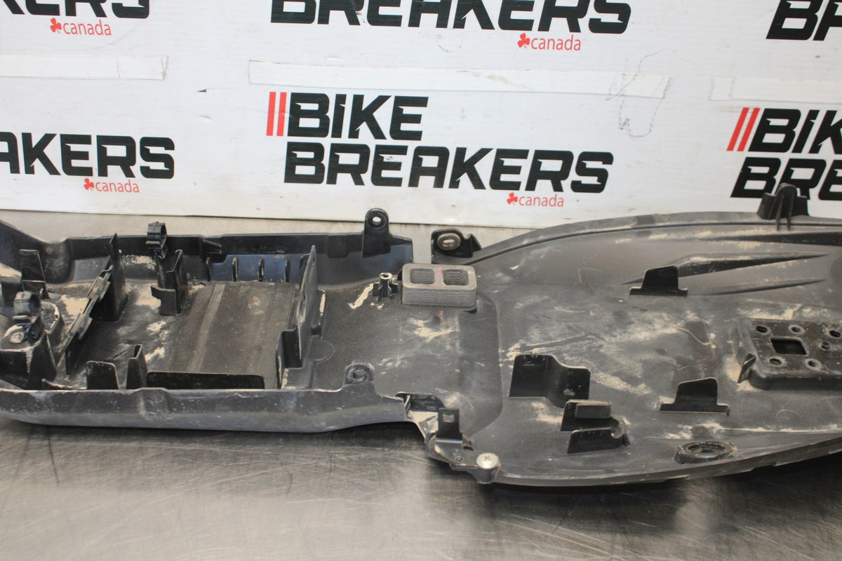 22 KAWASAKI NINJA ZX6R ZX636 ABS 40TH ANNIVERSARY EDITION REAR BACK TAIL BB911