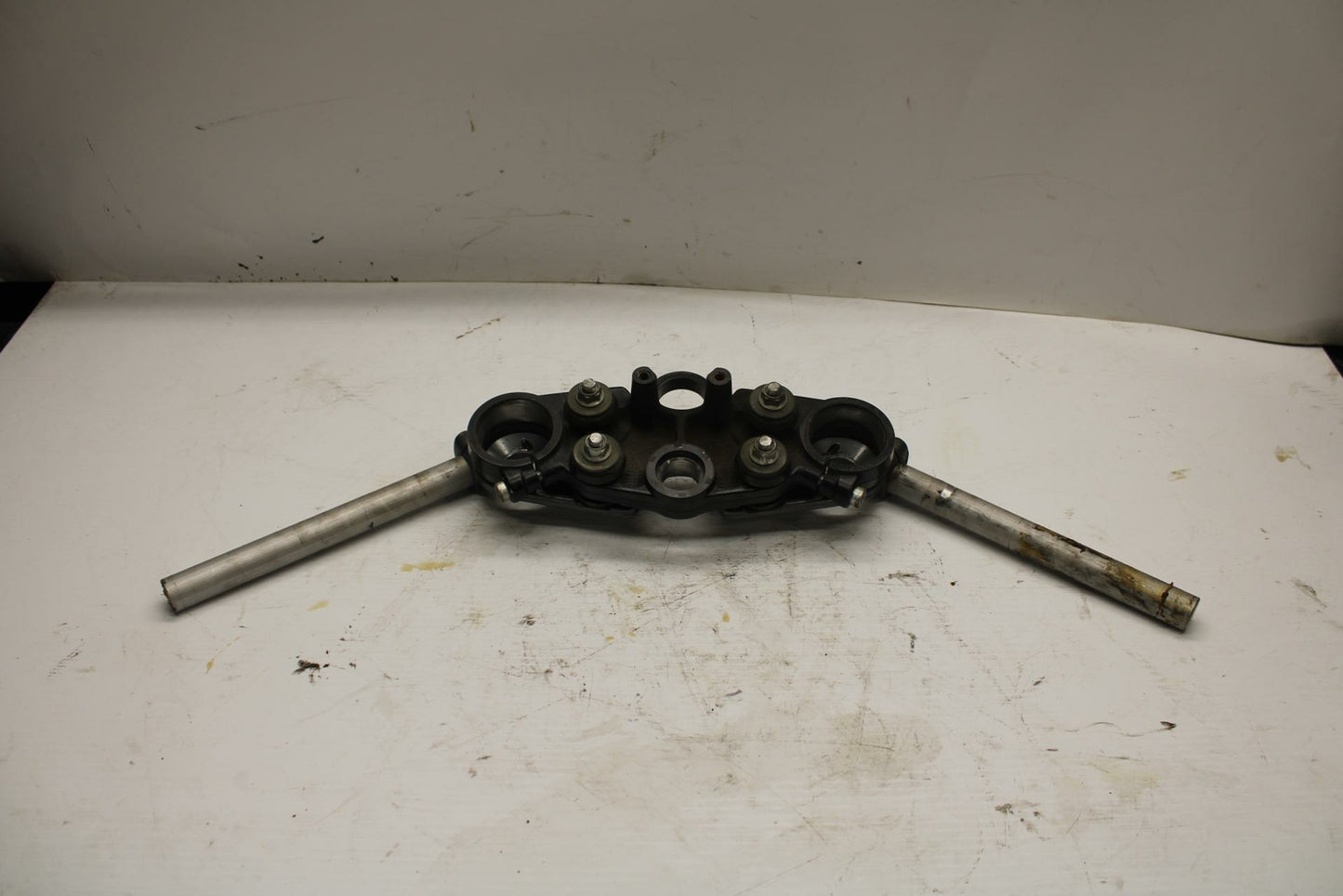 00-07 SUZUKI HAYABUSA FORKS UPPER TRIPLE TREE CLAMP  BB281