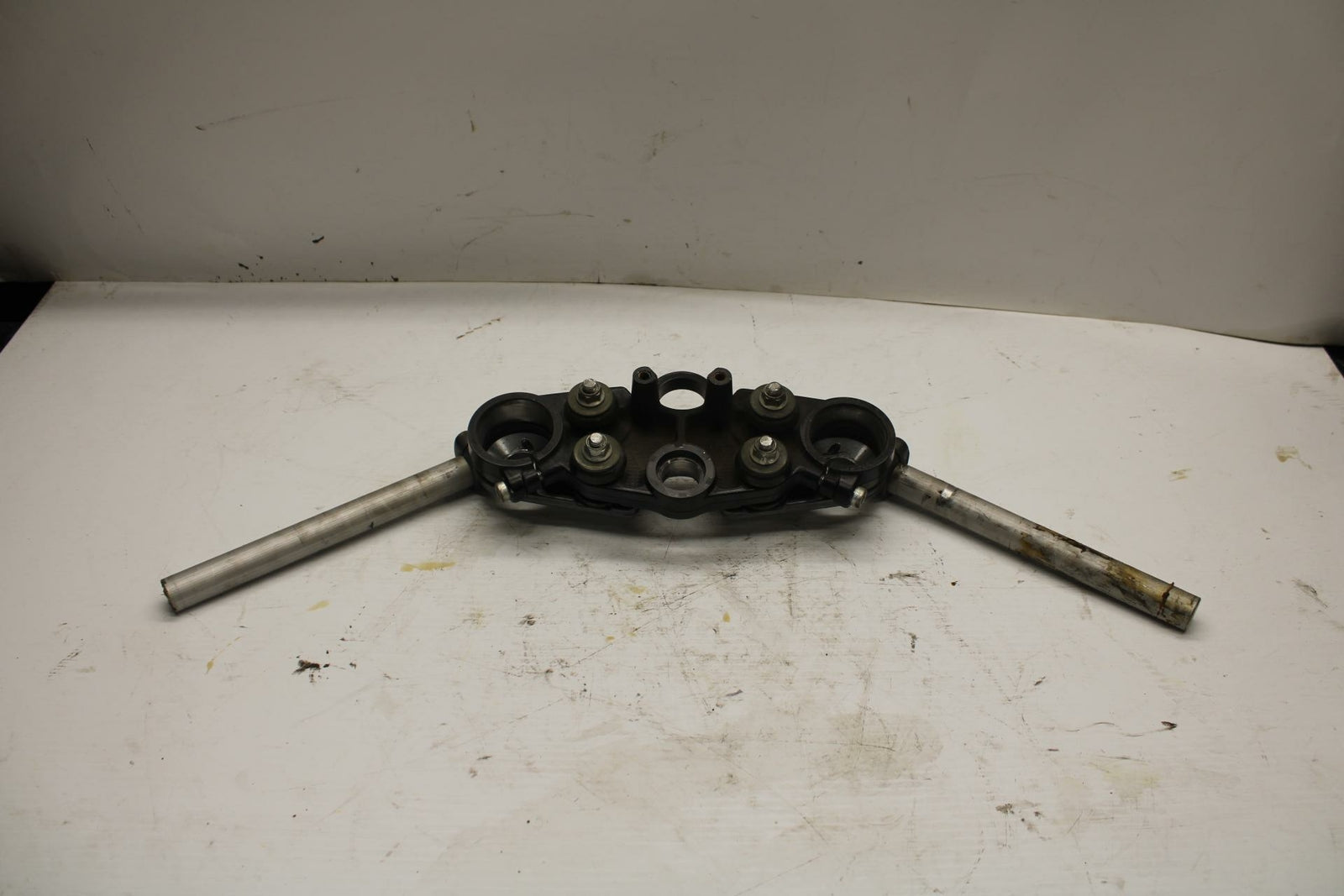 00-07 SUZUKI HAYABUSA FORKS UPPER TRIPLE TREE CLAMP  BB281