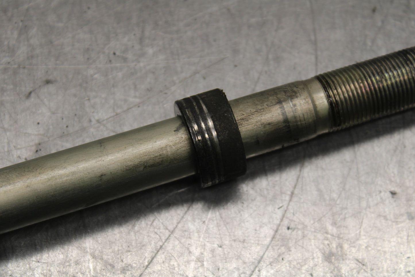 12-13 KAWASAKI Z1000 FRONT WHEEL RIM AXLE PIVOT BOLT BB743