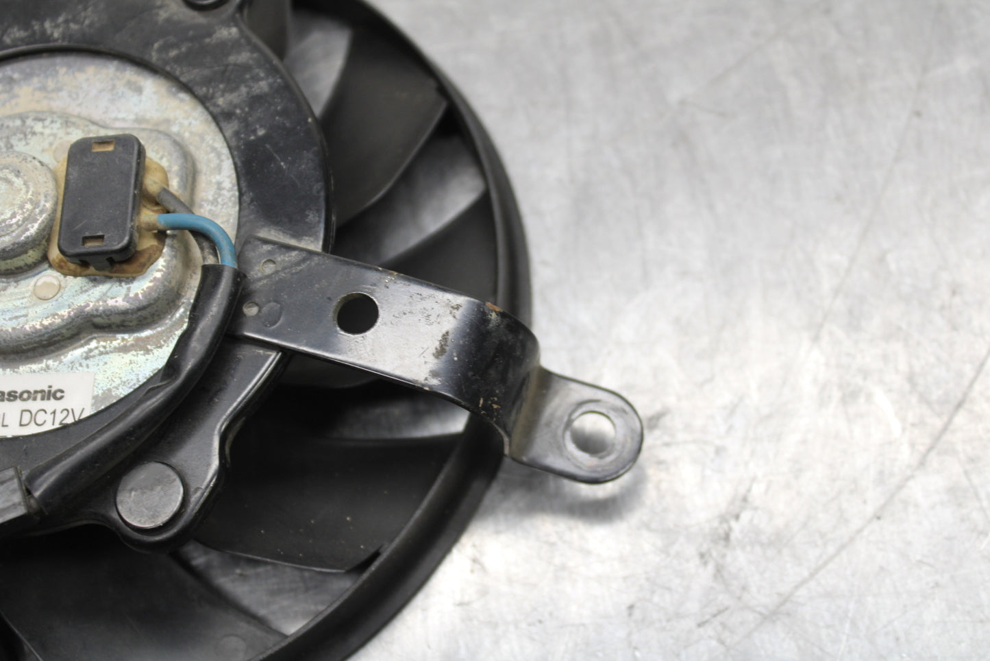 08-10 SUZUKI GSXR 600 ENGINE RADIATOR COOLING FAN BB130