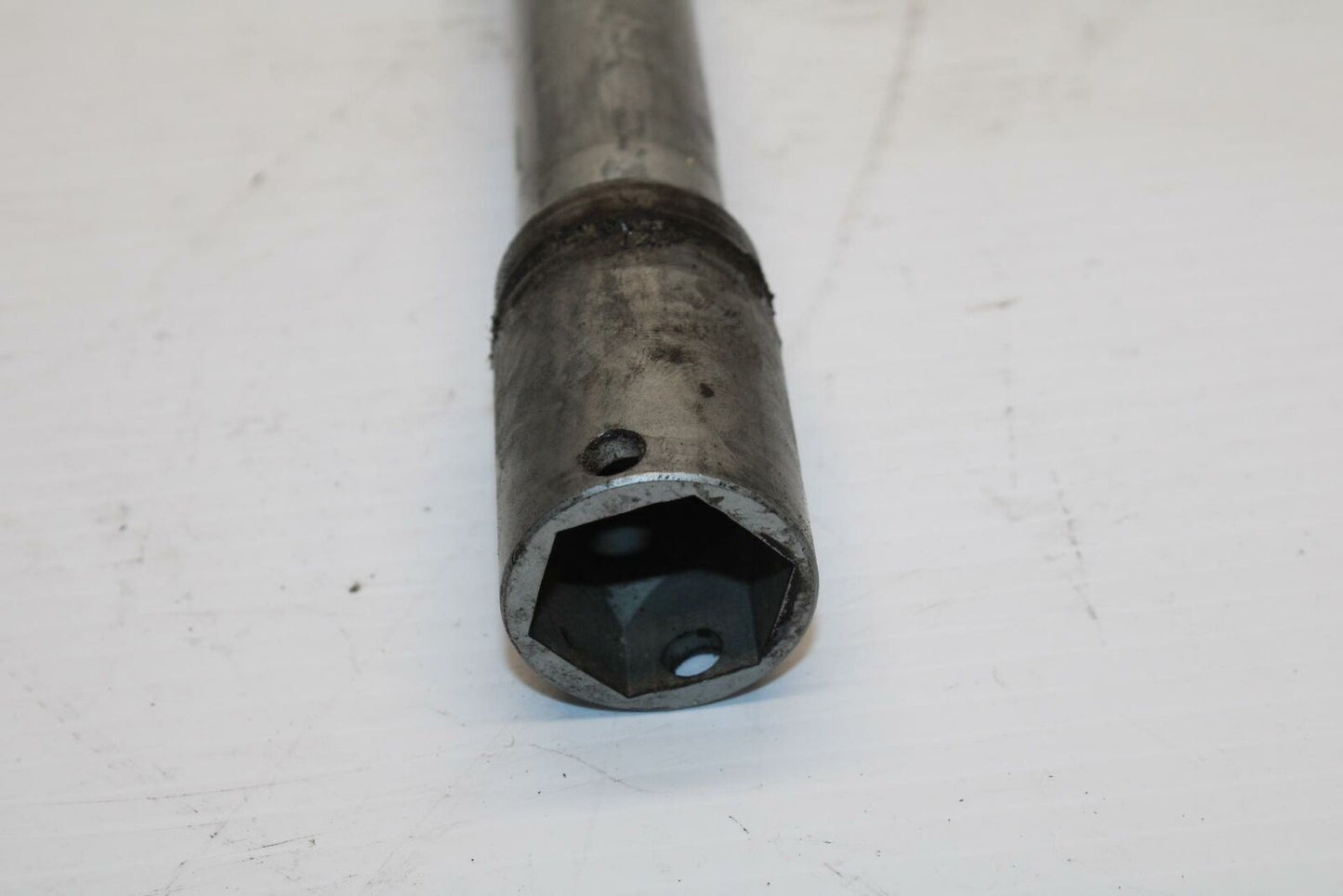 04-05 HONDA CBR1000RR FRONT WHEEL RIM AXLE PIVOT BOLT BB242