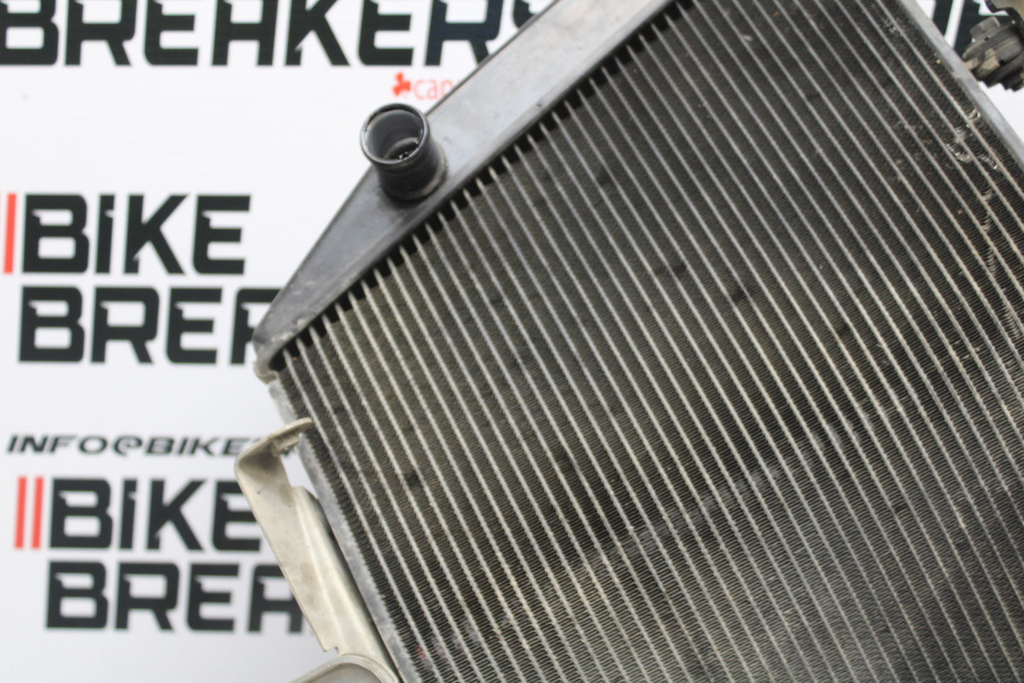 11 SUZUKI GSXR1000 ENGINE RADIATOR MOTOR COOLER COOLING RADIATER BB142