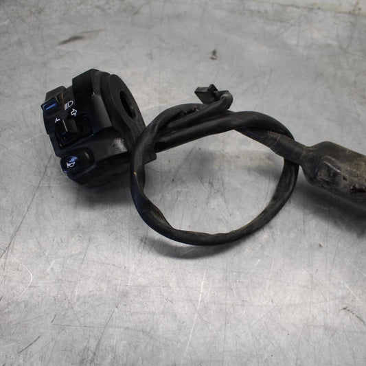 18 KAWASAKI Z 400 LEFT CLIP ON HANDLE HORN SIGNALS SWITCH SWITCHES BB469