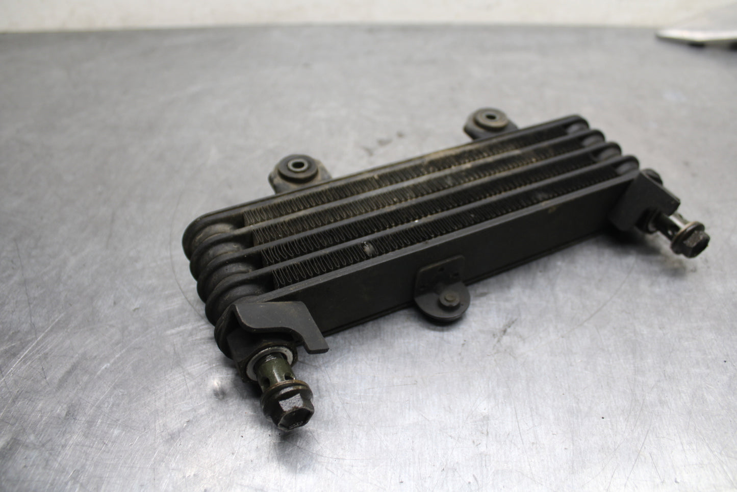03 SUZUKI SV650S ENGINE MOTOR OIL COOLER  BB130