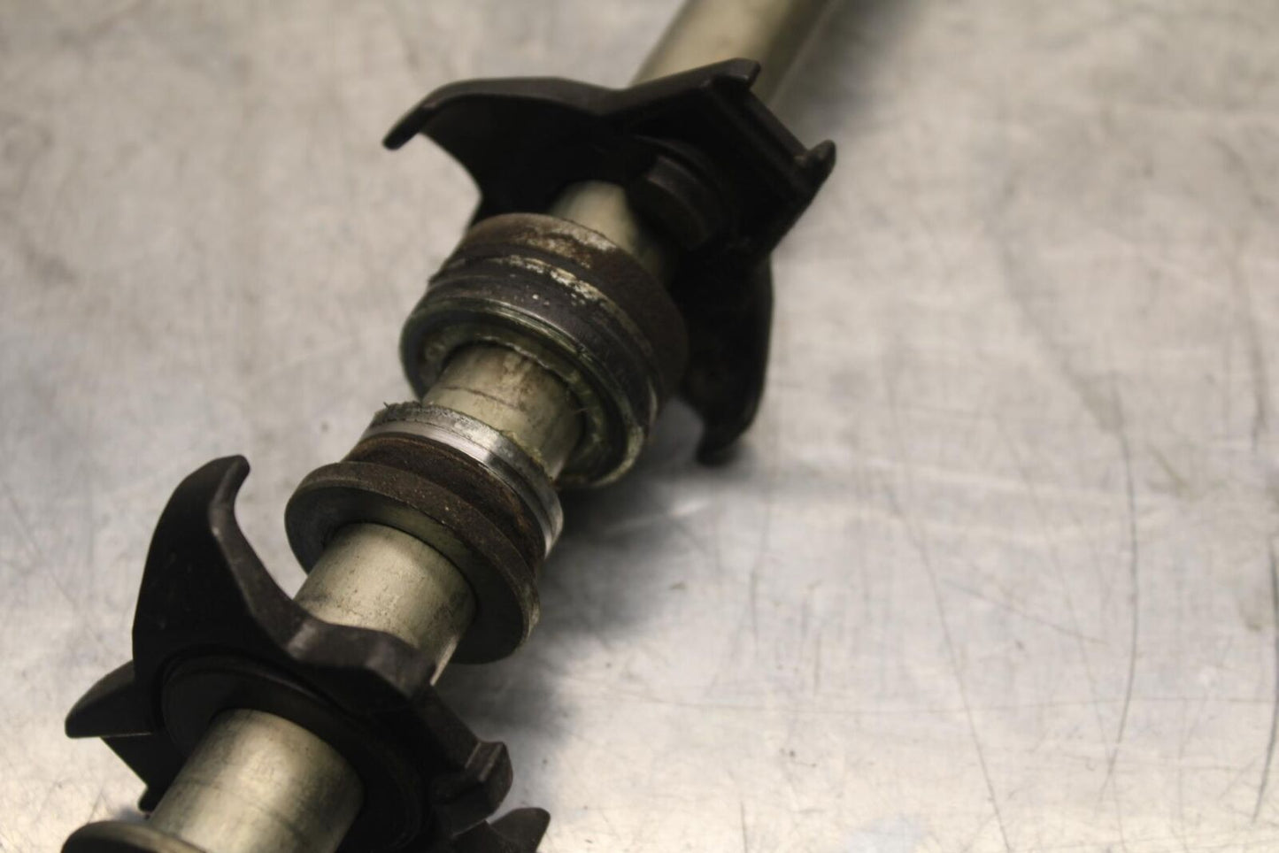 12-17 KAWASAKI ER-6N Z650 REAR AXLE BACK WHEEL RIM PIVOT BOLT AXEL BB607