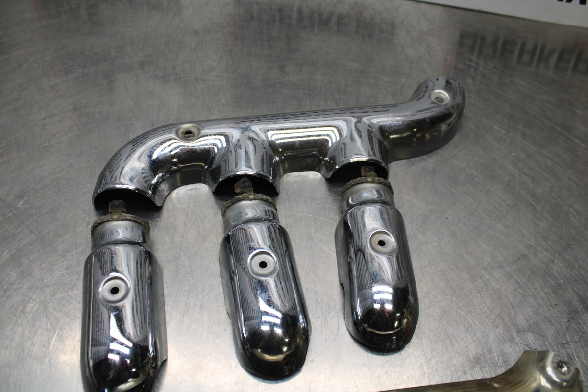 05 TRIUMPH ROCKET III EXHAUST HEADER HEAT SHIELD COVER GUARD BB186