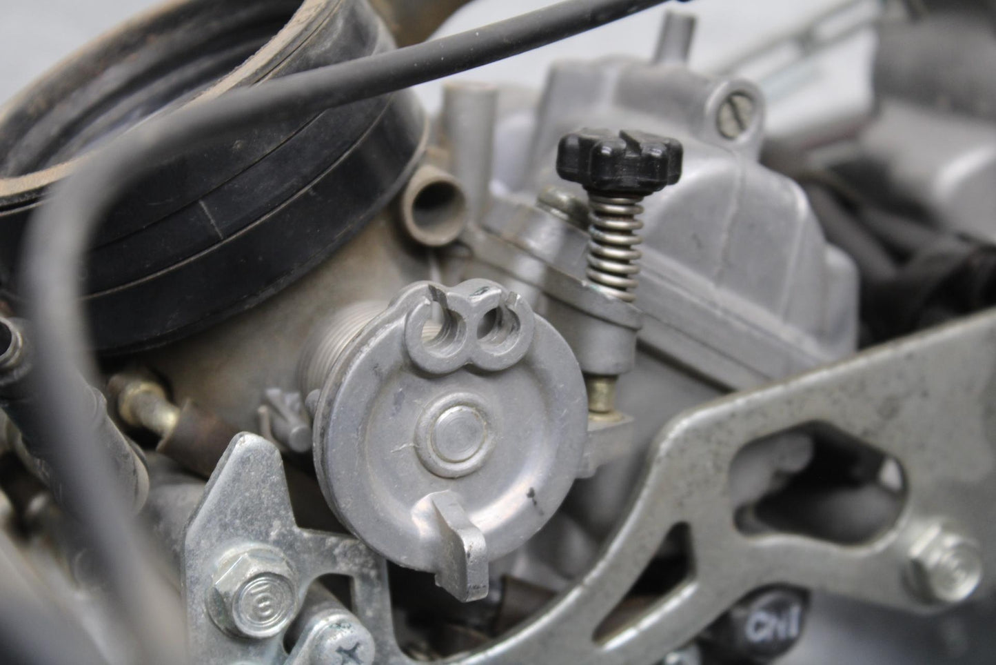 2000 Honda Super Hawk 1000 VTR1000F CARBS CARBURETORS BB577