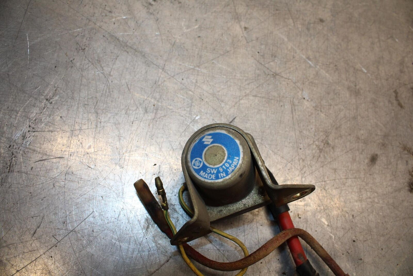 75 SUZUKI GT 550 ENGINE STARTER RELAY STARTING MOTOR SWITCH BB72
