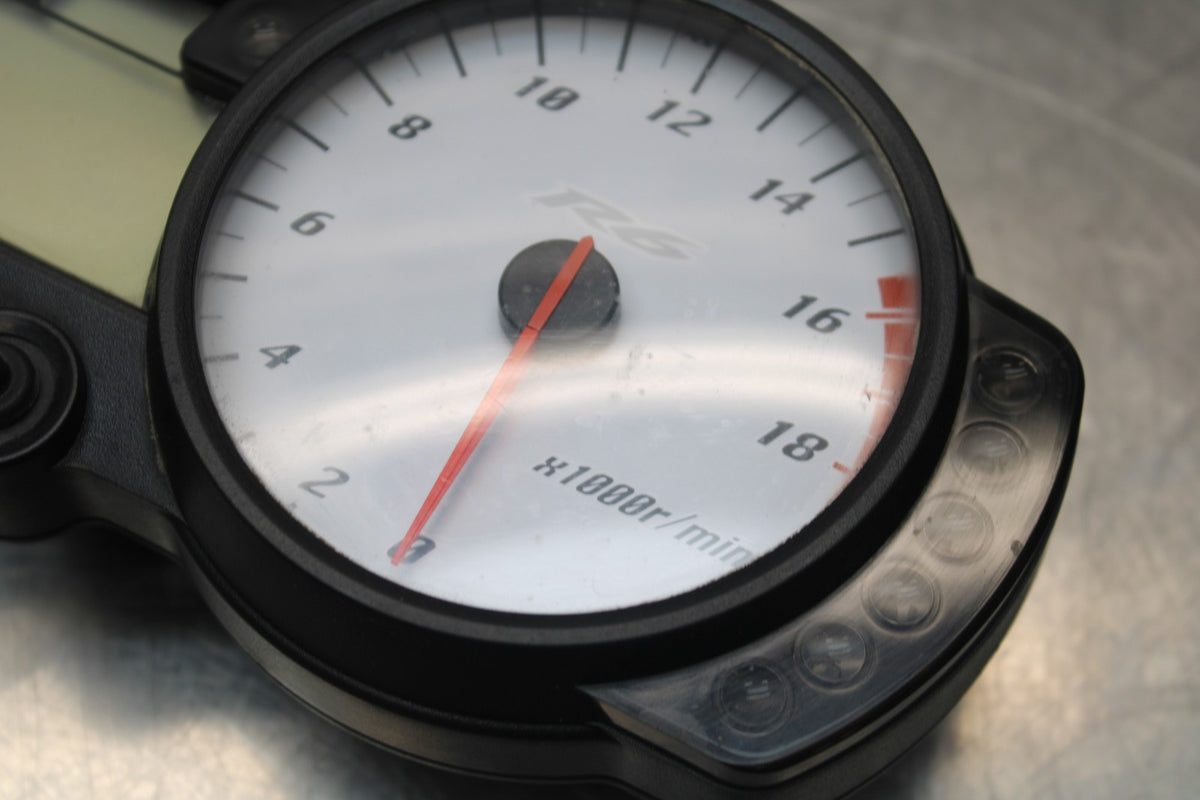 08-09 YAMAHA YZF R6S SPEEDO GAUGES DISPLAY CLUSTER SPEEDOMETER TACHOMETER BB796