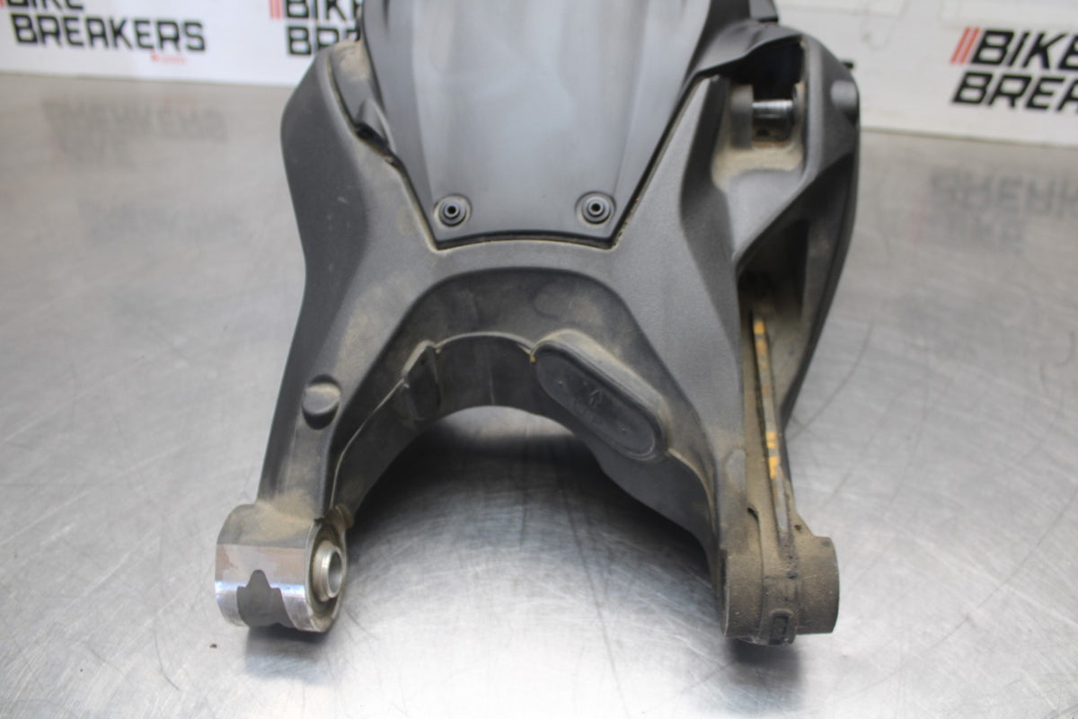 16 DUCATI 959 PANIGALE REAR SWINGARM BACK SUSPENSION SWING ARM BB912