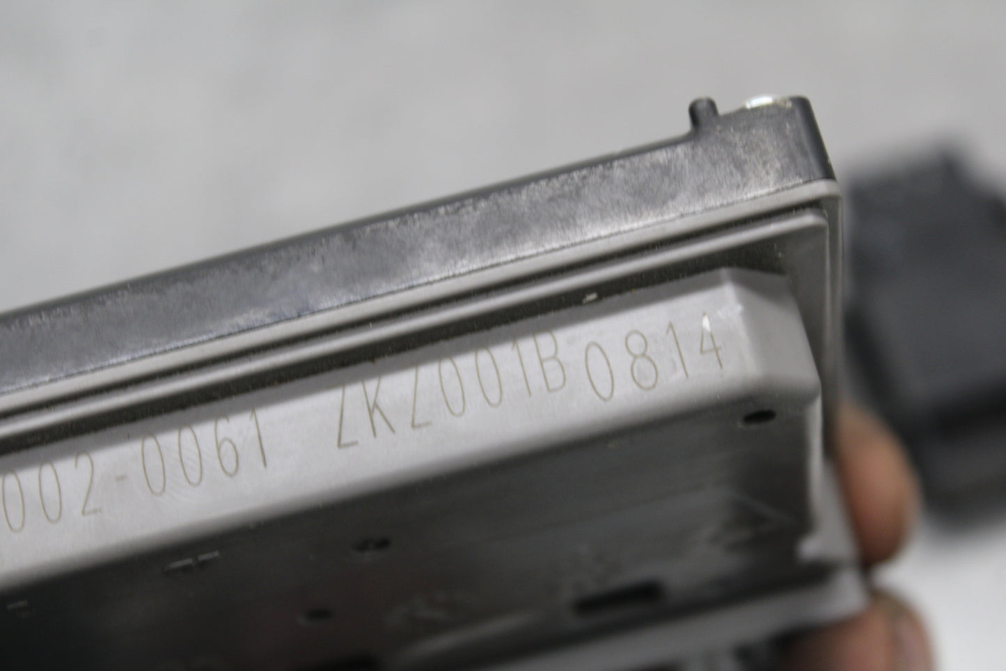 24 KAWASAKI NINJA 500 ABS RELAY ASSEMBLY FUSE BOX SET BB730