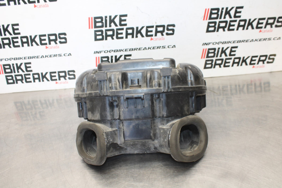 06-07 SUZUKI GSXR 600 AIRBOX AIR INTAKE FILTER BOX BB863