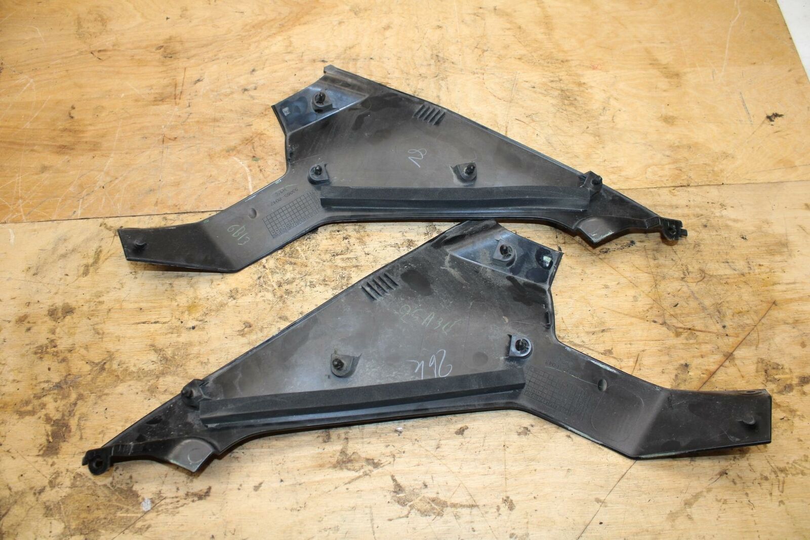 18-22 KAWASAKI NINJA 400 EX400 ABS RIGHT LEFT SIDE SEAT PANELS TRIMS COWLS BB334
