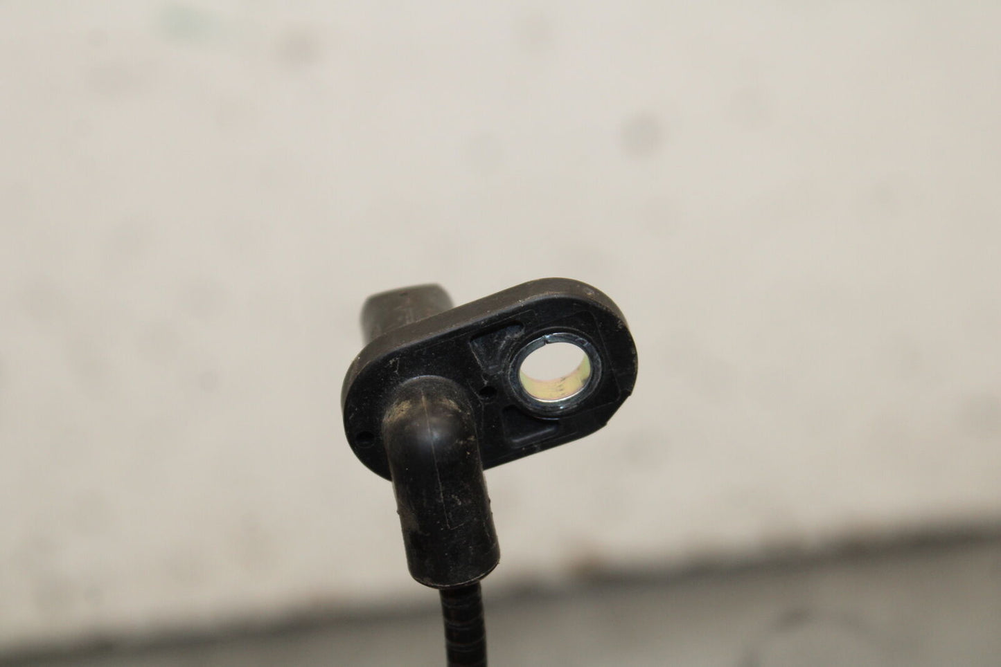 22-24 YAMAHA XSR900 REAR ABS BRAKE SENSOR BB710
