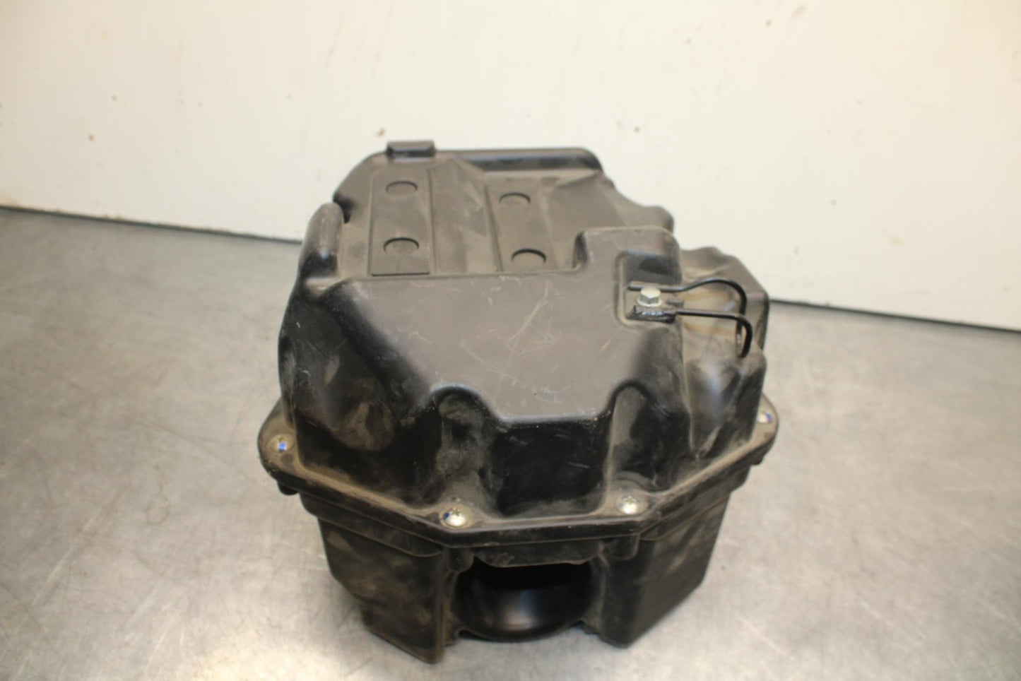 17-20 KAWASAKI NINJA 650 EX650 ABS AIRBOX AIR INTAKE FILTER BOX BB88