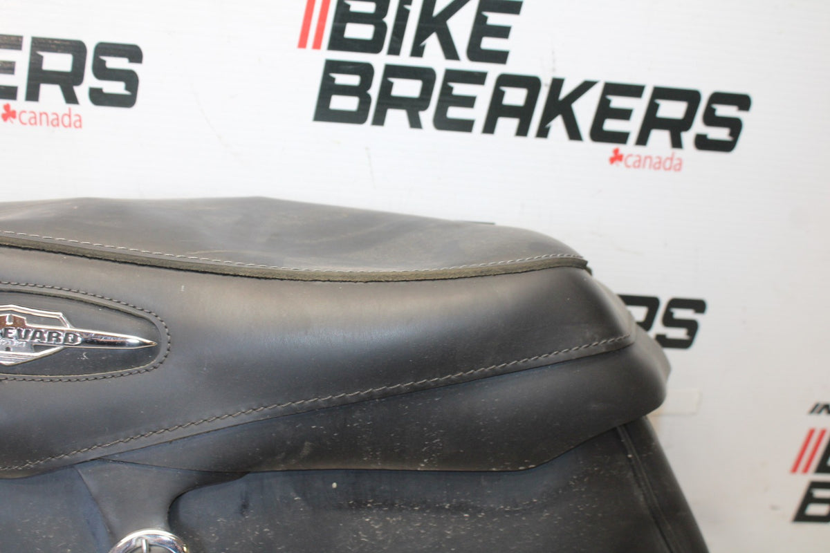 05-09 SUZUKI BOULEVARD C90 SIDE CARGO LUGGAGE SADDLEBAG BAG COMPARTMENT BB918