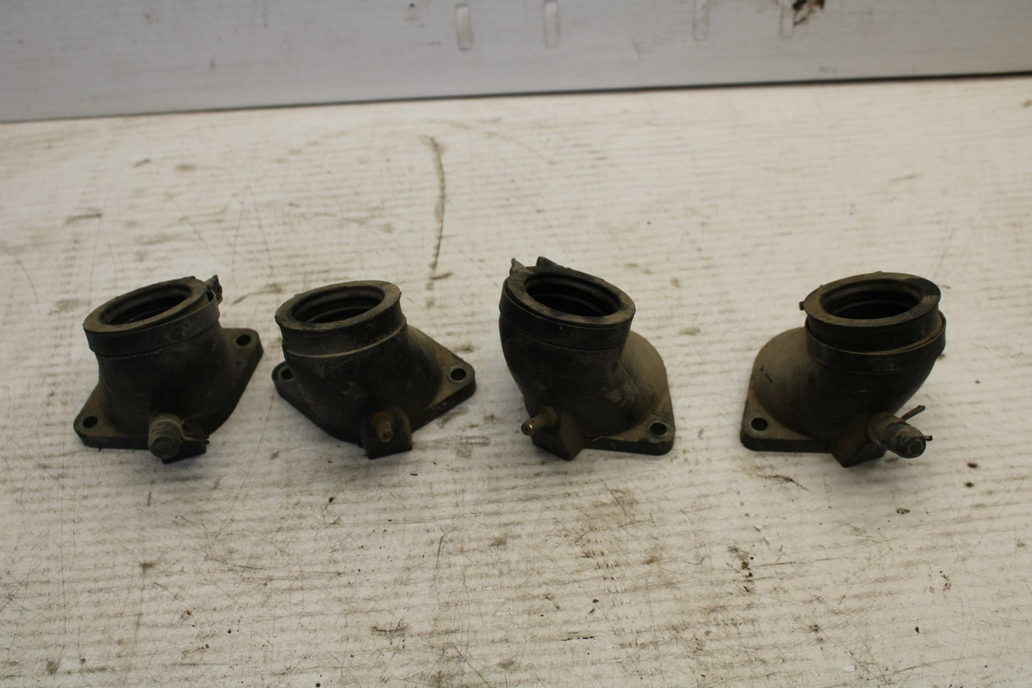 07-08 YAMAHA V STAR 1300 AIRBOX INTAKE MANIFOLD BB303