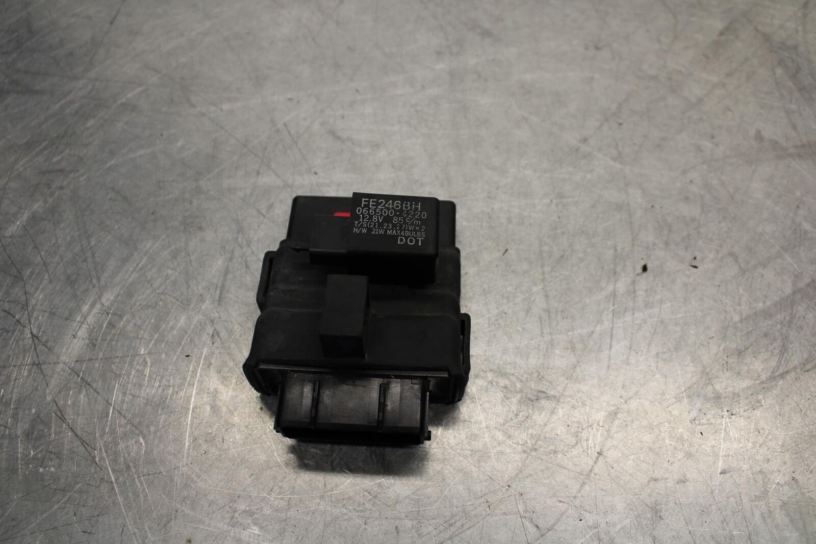 17-18 YAMAHA YZF R3 ECU COMPUTER CONTROLLER UNIT BLACK BOX ECM CDI  BB438