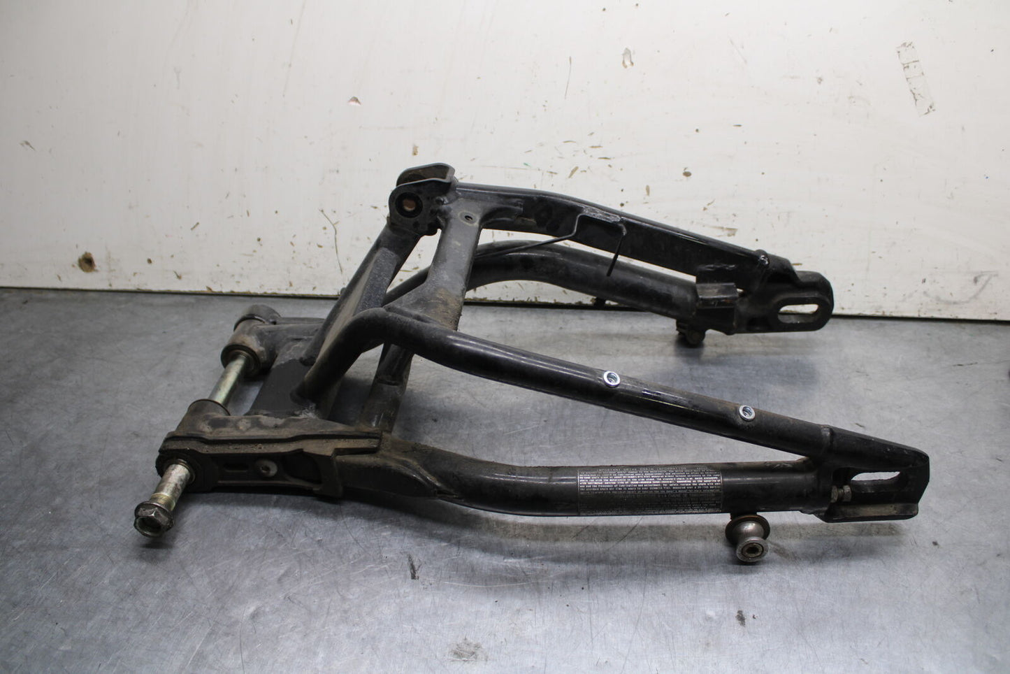 14-15 KAWASAKI NINJA 650 EX650F ABS REAR SWINGARM SUSPENSION SWING ARM BB741