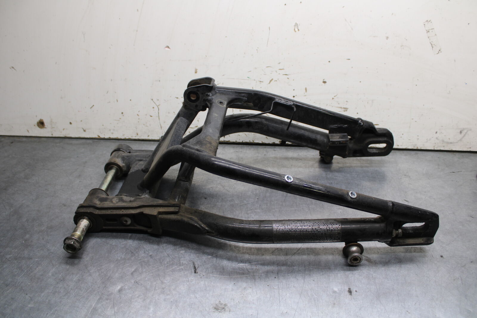 14-15 KAWASAKI NINJA 650 EX650F ABS REAR SWINGARM SUSPENSION SWING ARM BB741
