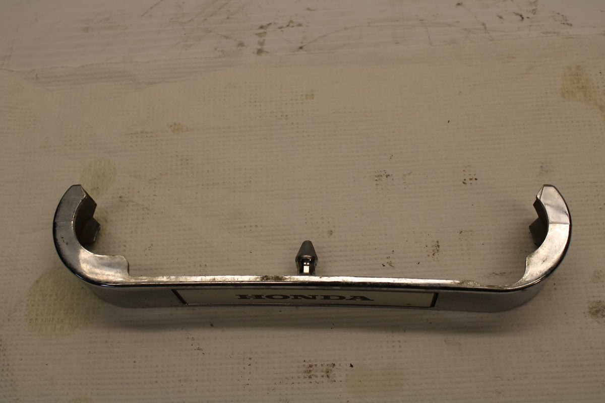 84-85 HONDA V30 MAGNA FRONT FORKS CLAMP LOWER TRIPLE TREE COVER BB251