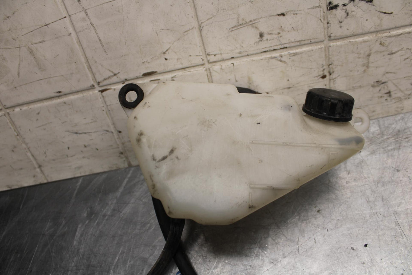 2003 Kawasaki Z1000 COOLANT WATER TANK RESERVOIR BOTTLE 43078-1187 BB35