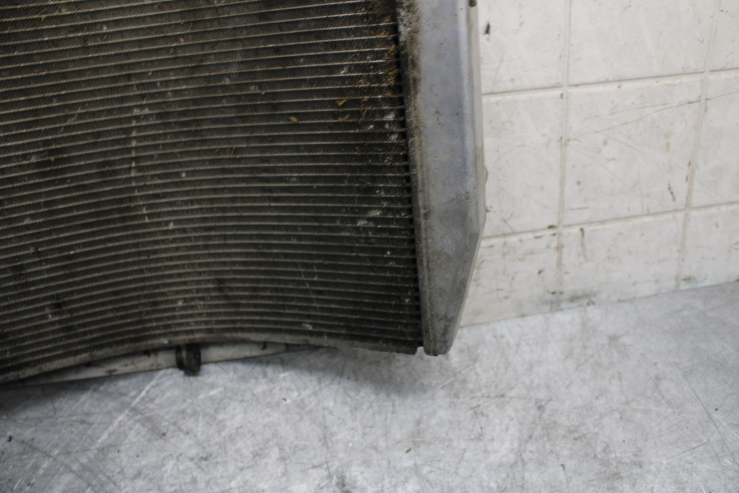 2009 Kawasaki Ninja ZX6R ZX600R RADIATOR MOTOR COOLER COOLING RADIATER  BB538