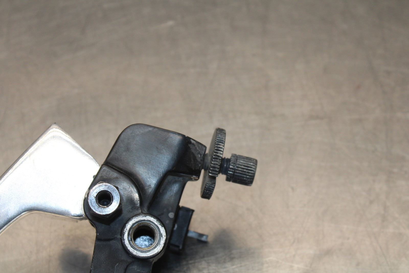 08-18 KAWASAKI KLR650 CLUTCH PERCH MOUNT WITH LEVER  BB183