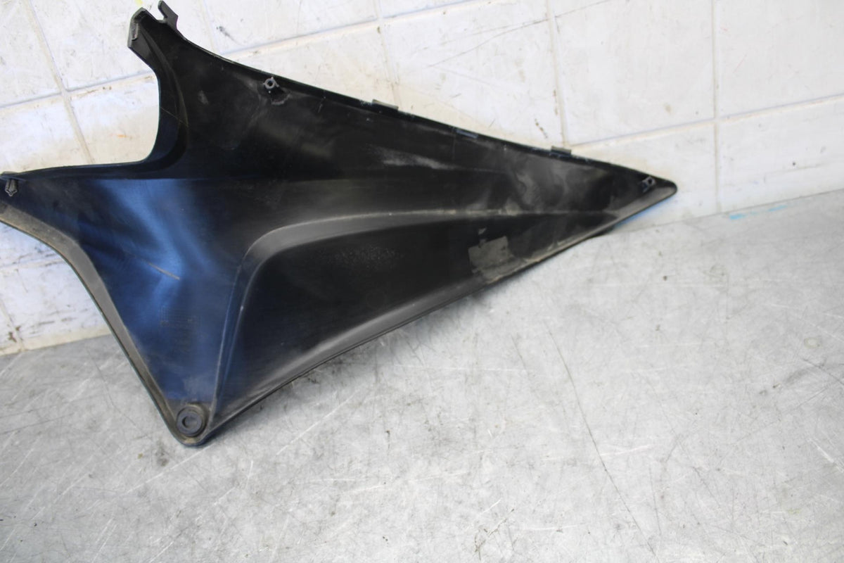 2007 Honda CBR600RR LEFT FRONT SIDE SEAT SADDLE PANEL TRIM COWL FAIRING BB536