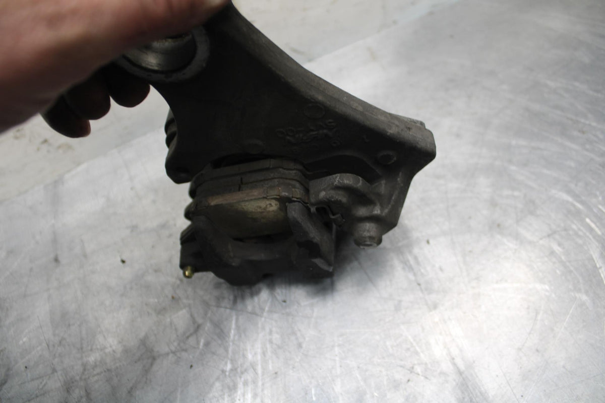 04-06 YAMAHA YZF R1 REAR BACK BRAKE CALIPER W MOUNT BRACKET BB491