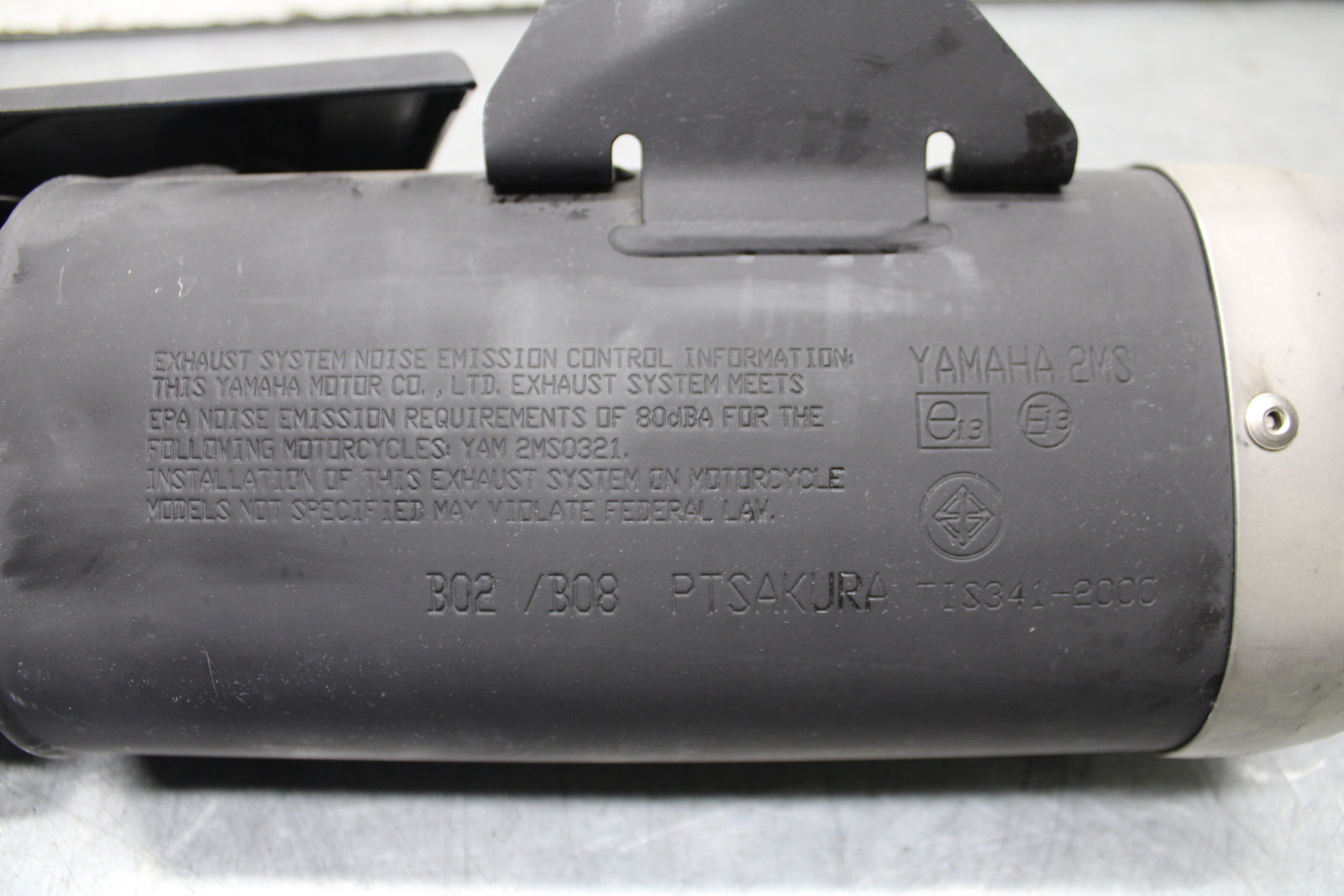 15-17 YAMAHA YZF R3 EXHAUST PIPE MUFFLER SLIP ON CAN SILENCER BB651
