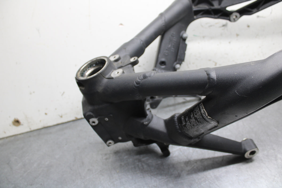 07-08 TRIUMPH DAYTONA 675 FRAME CHASSIS BB685