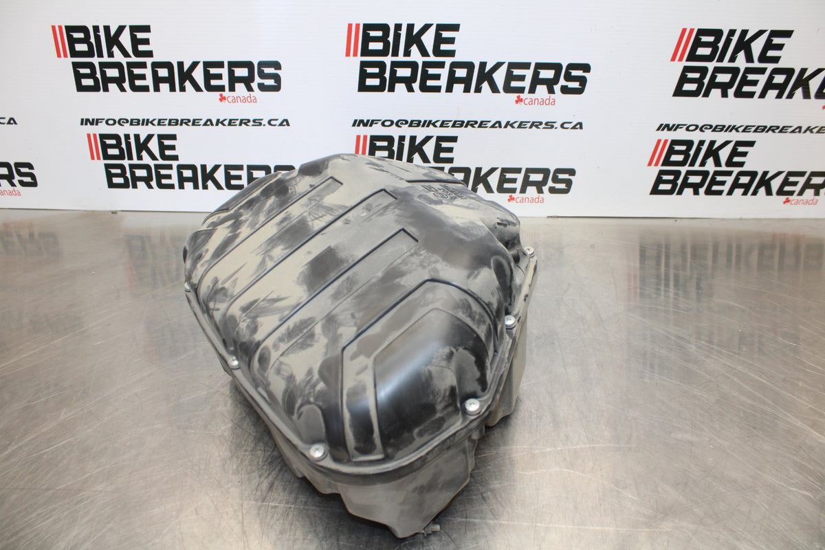 09-15 YAMAHA FZ6R AIRBOX AIR INTAKE FILTER BOX BB161