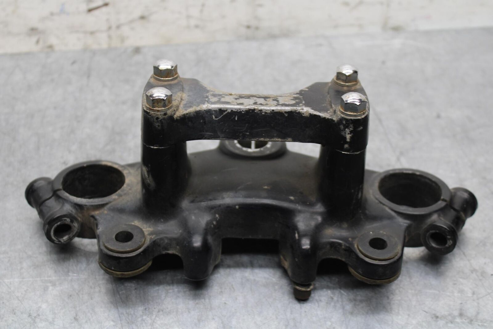 1982 Suzuki GS1100ES FORKS UPPER TRIPLE TREE CLAMP BB55