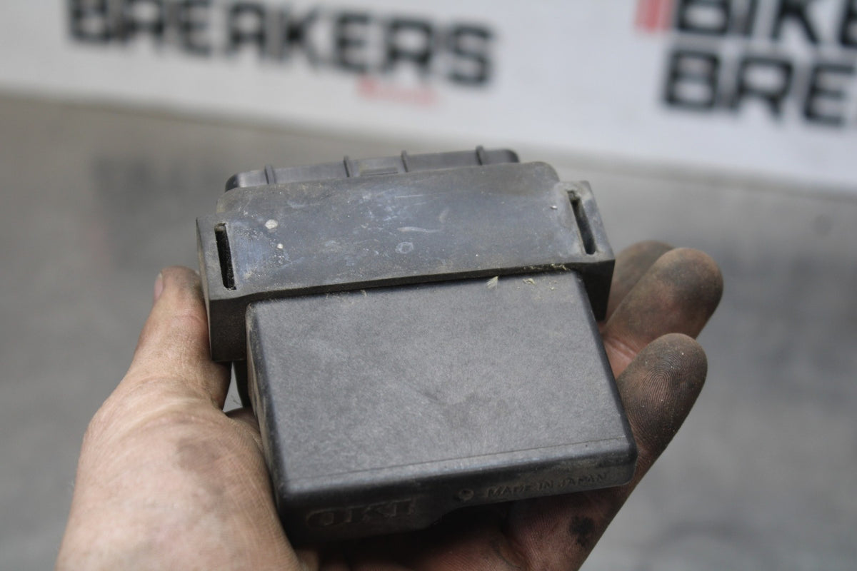 98-05 HONDA SUPER HAWK 1000 VTR1000F ECU COMPUTER CONTROLLER UNIT ECM BB924