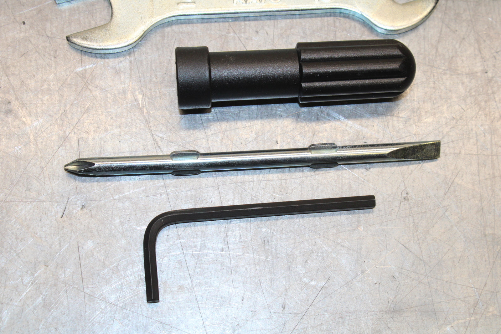 18-24 KAWASAKI NINJA 650 STOCK TOOLS OEM TOOL BAG KIT SET BB725